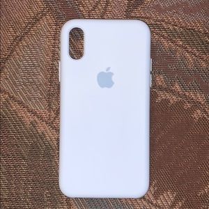 LIGHT BLUE APPLE IPHONE X/XS CASE.